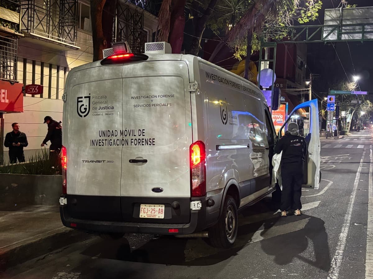 Hallan cadáver de adulto mayor en departamento de la Obrera