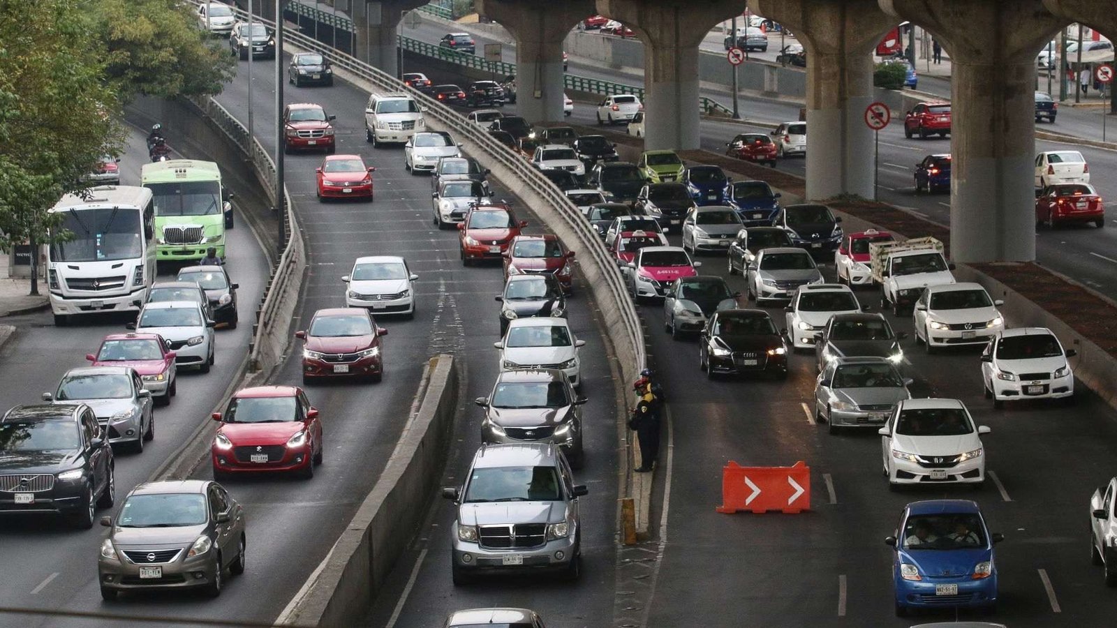 ¿Aplica Doble Hoy No Circula 8 de Enero 2026 en CDMX y Edomex? Estos Autos Tienen Restricción