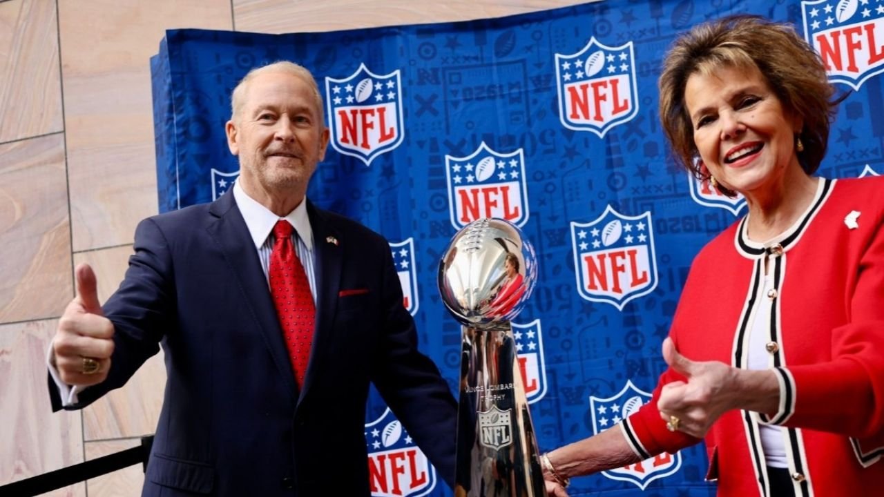 Presume festividades de cara al Super Bowl LX