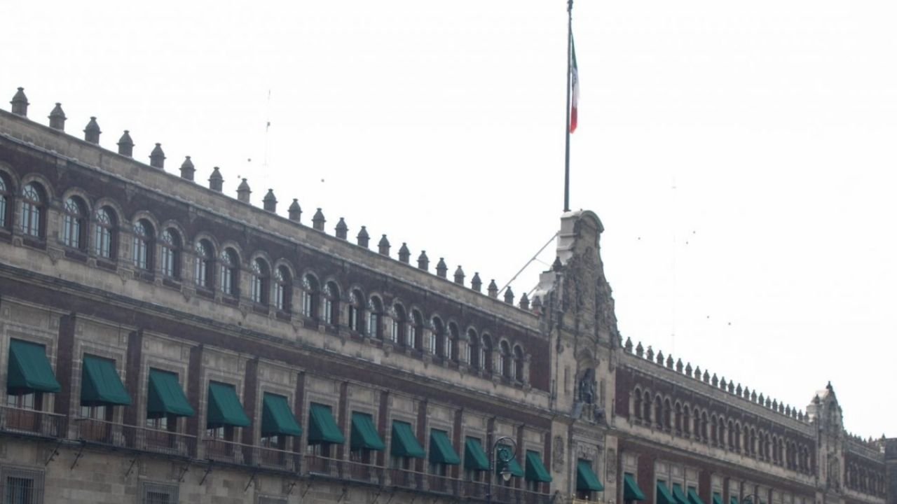 Comisión Presidencial presenta a Claudia Sheinbaum iniciativa de reforma electoral