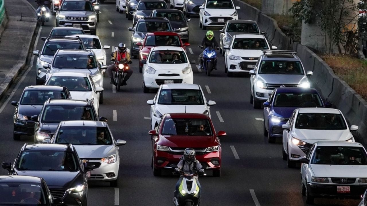 Contingencia Ambiental: LISTA de vehículos que podrán circular el domingo 26 de abril en CDMX y Edomex