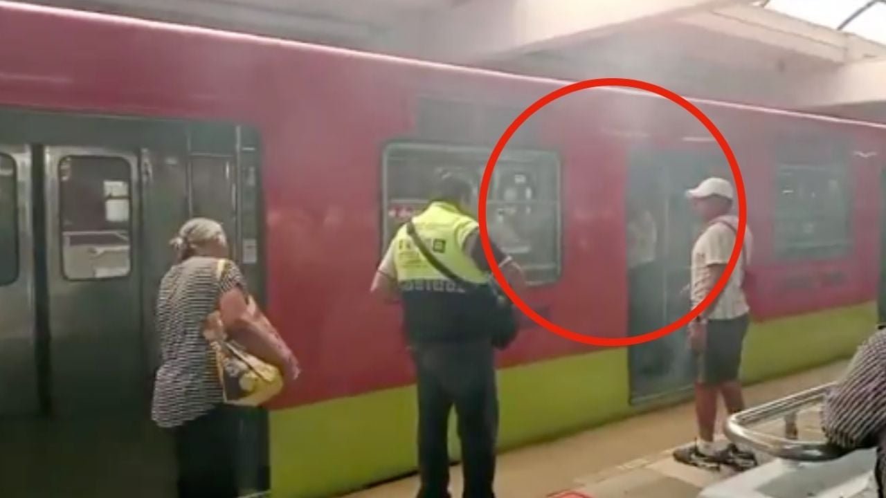 Metro reporta que tiraron muleta a las vías en estación Indios Verdes; provocó un chispazo y salida de humo.