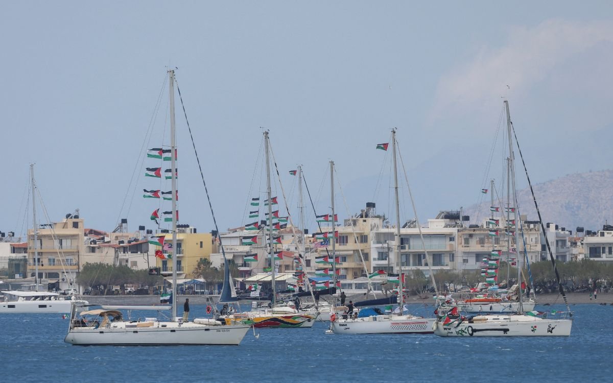 México repatria a connacional detenida por Israel que viajaba en Flotilla Global Sumud