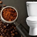 ¿Por qué recomiendan verter café usado en el inodoro? Lo que debes saber antes de probar este truco viral